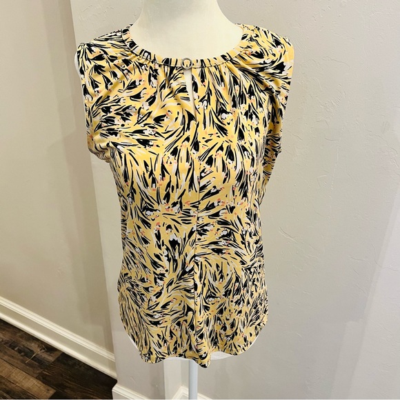 Liz Claiborne Tops - Liz Claiborne Career sleeveless blouse Petitie PS Yellow Black